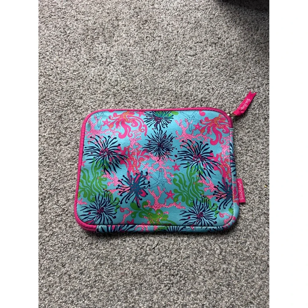 Lilly Pulitzer‎ Neoprene Tablet Sleeve Blue Pink Coral Sea Life Padded Case 10.5